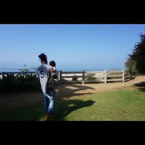 Meet your Posher, Sidney